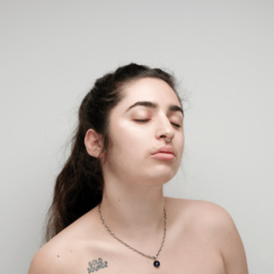 Georgia Maq, Pleaser –  album review