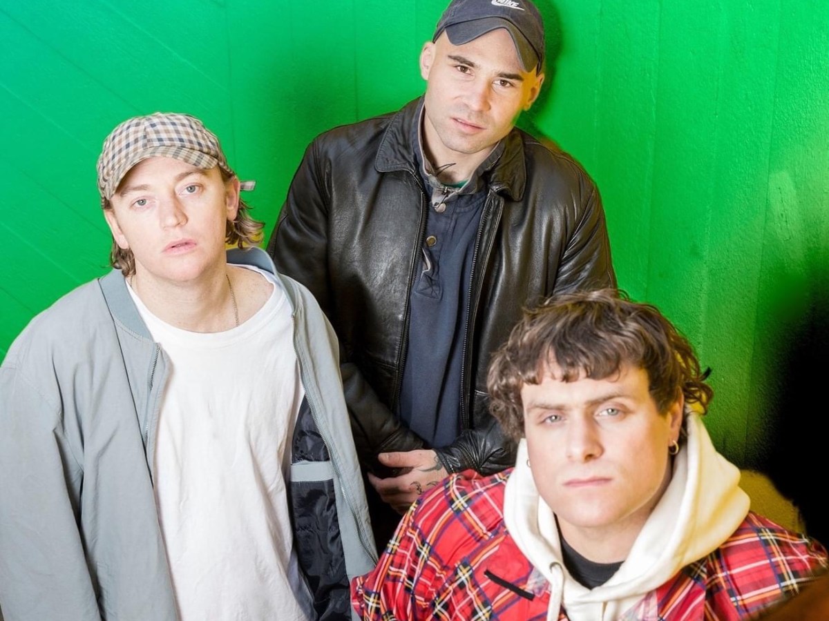 DMA’S, THE GLOW – album review